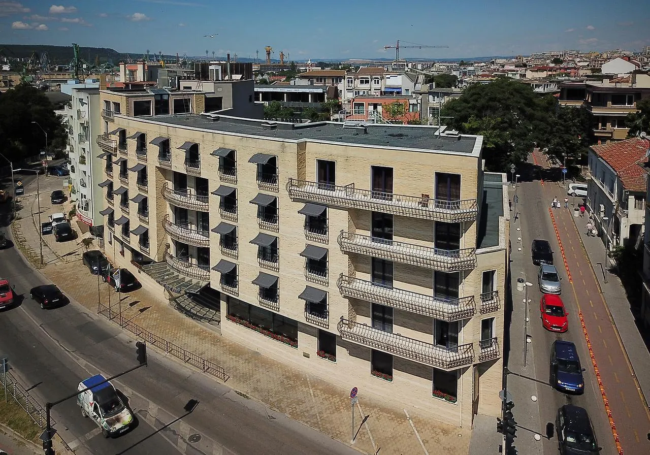 Panorama Hotel - Free Ev Charging Station Varna 4*,
