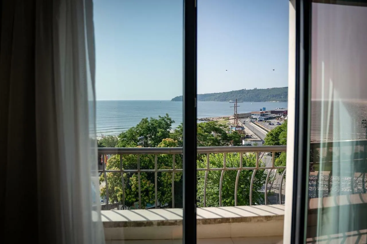 ****  Panorama Hotel - Free Ev Charging Station Varna Bulgaria